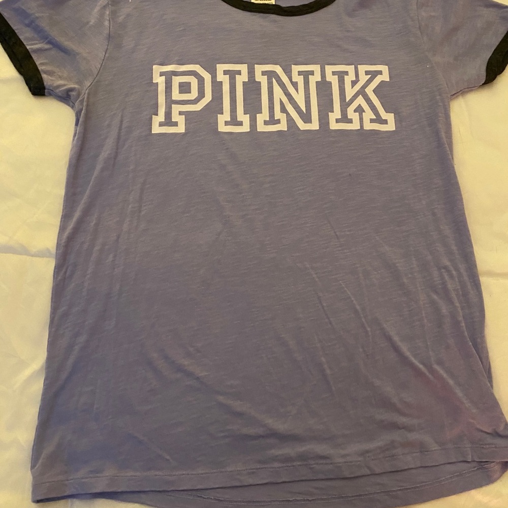 Pink graphic ringer tee very nice size Med cute